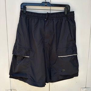 Nike Shorts (NSW)